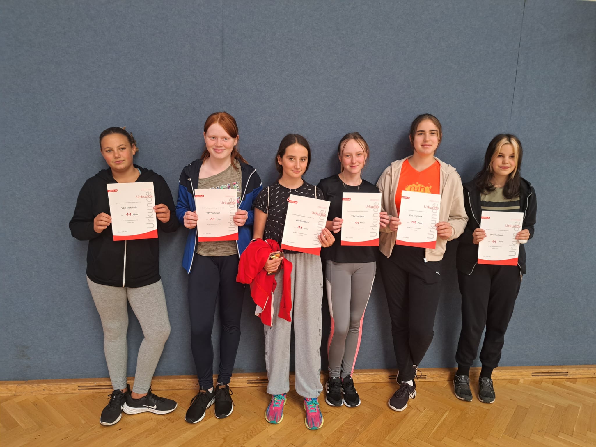 ASKÖ Bundesmeisterschaften U15 weiblich, Teamfoto Team 2 mit Urkunden